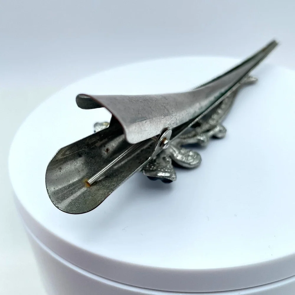 Vintage Silver-Tone Black Classic Faceted Glass Floral Beads Alligator Hair Clip